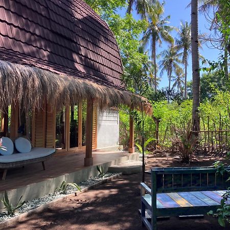 Meno Madia Bungalows Gili Meno Exterior foto